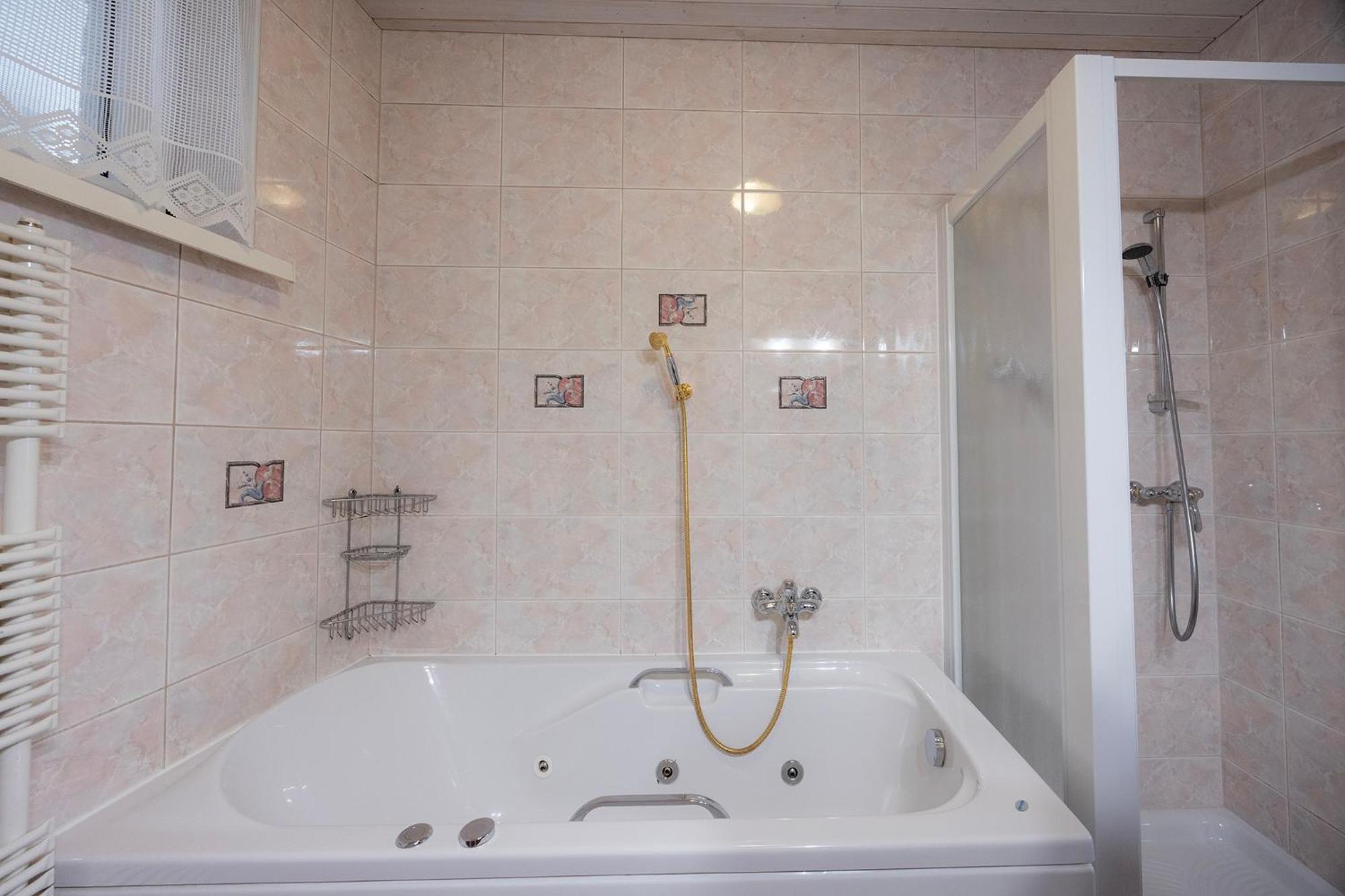 לאסצה Papas Apartment מראה חיצוני תמונה